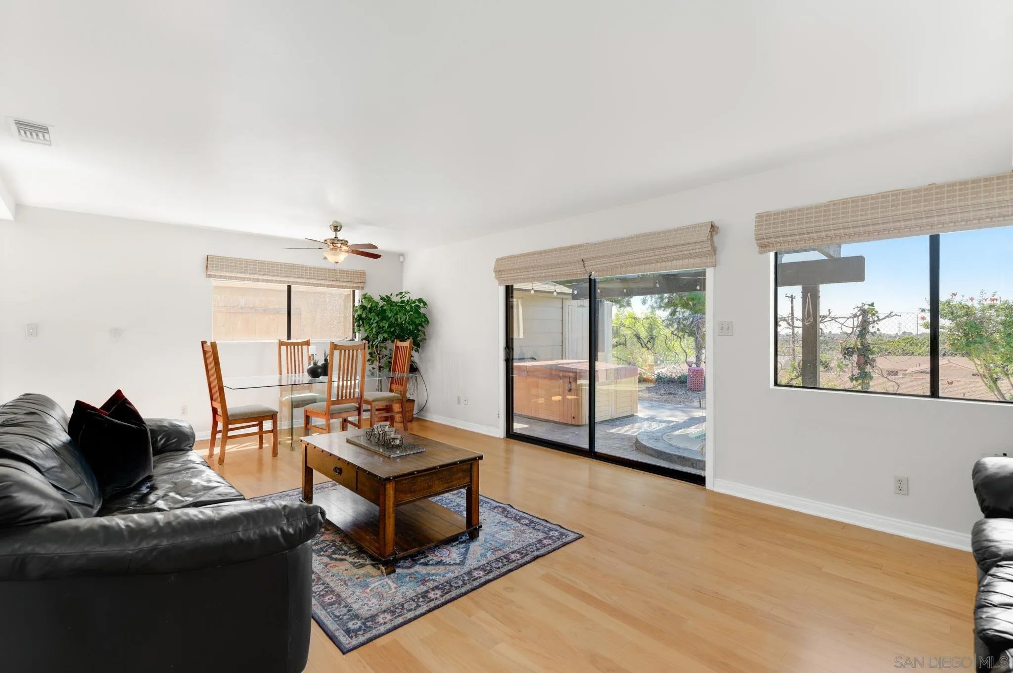 3618 Mount Acomita Ave