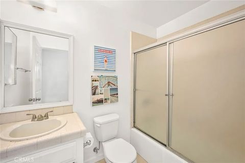 Tiny photo for 4103 Seashore Dr, Newport Beach, CA 92663 (MLS # OC25252893)