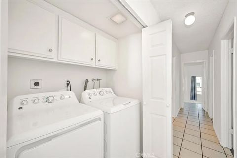 Tiny photo for 4103 Seashore Dr, Newport Beach, CA 92663 (MLS # OC25252893)