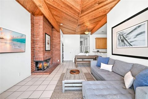 Tiny photo for 4103 Seashore Dr, Newport Beach, CA 92663 (MLS # OC25252893)