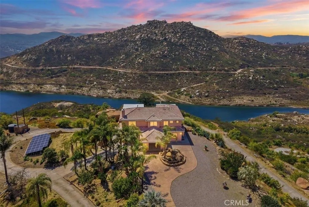 Photo of 15471 Green Valley Truck Trl, Ramona, CA 92065 (MLS # SW26137690)