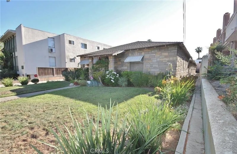 115 S Chester Avenue