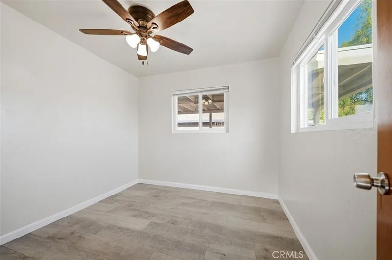 219 E Brighton