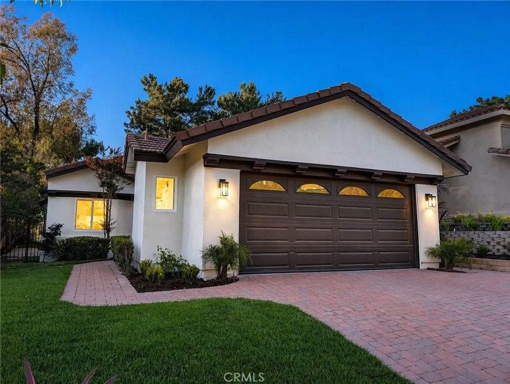 Photo of 28265 La Bajada, Laguna Niguel, CA 92677 (MLS # OC26087836)