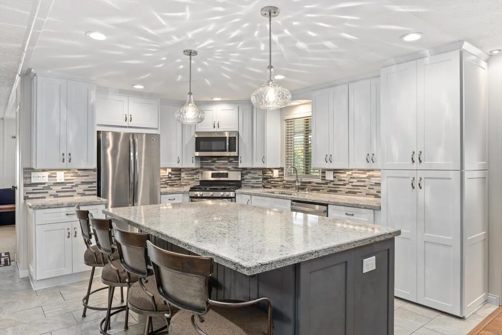 1175 La Moree Road 53