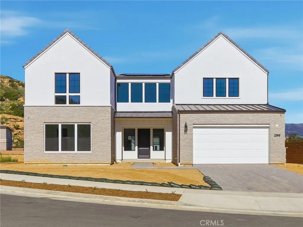 22849 W Seaqua Circle