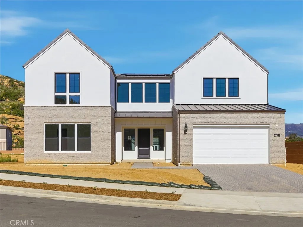 22849 W Seaqua Circle