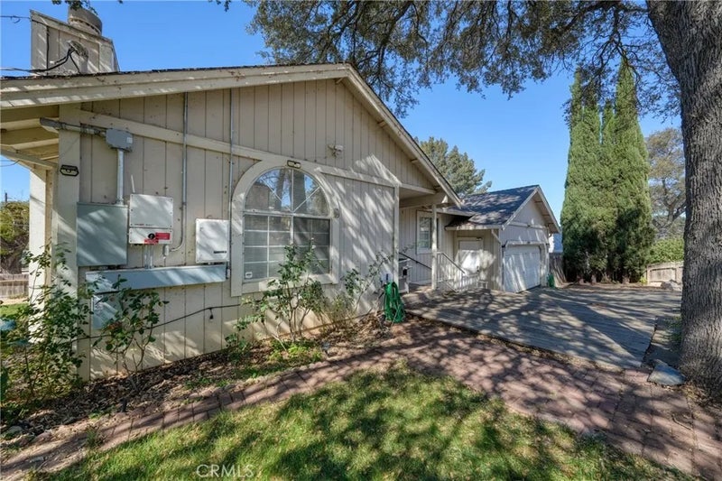 15243 Austin Rd