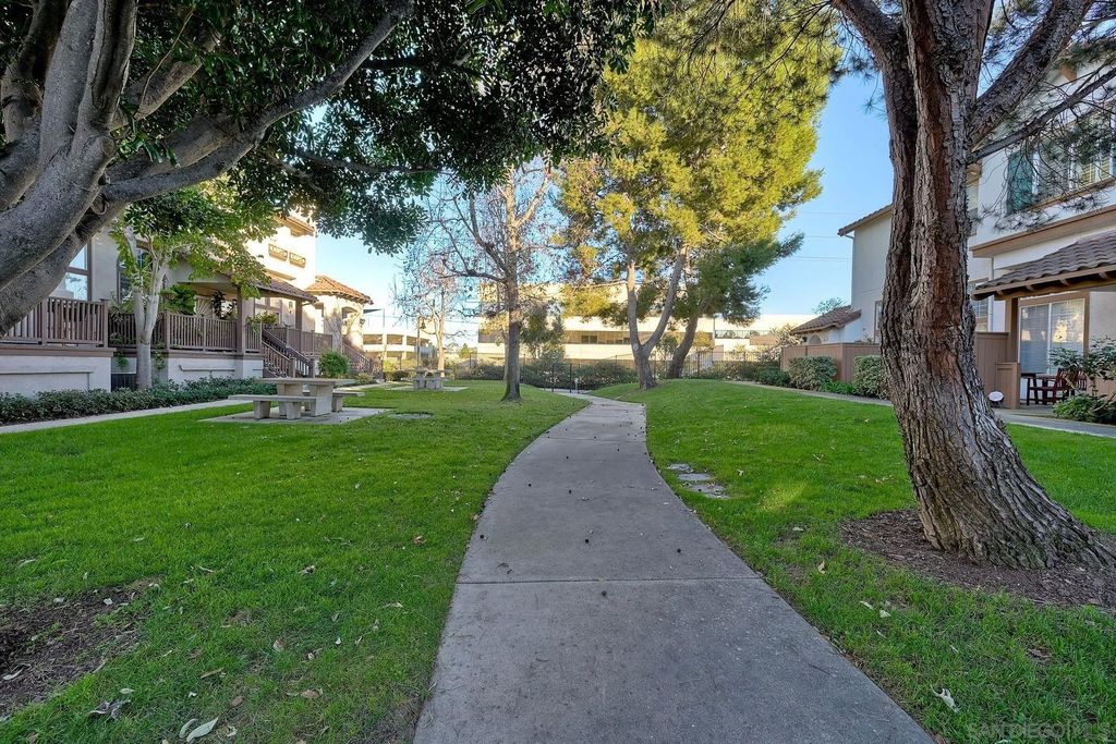 Photo of 10230 Wateridge Cir #184, San Diego, CA 92121 (MLS # 260001318)