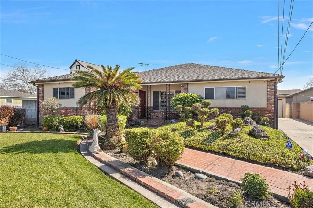 420 W Tichenor Street