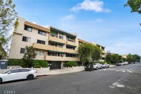 Property photo of 5310 Zelzah 101, Encino, CA 91316