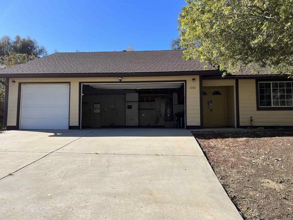 Photo of 1282 Whitsett Dr, El Cajon, CA 92020 (MLS # PTP2605218)