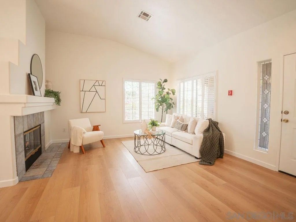 Photo of 2641 Lobelia Rd, Alpine, CA 91901 (MLS # 260009162)