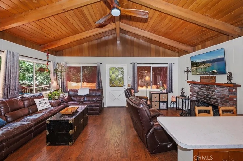 1069 Jungfrau Drive