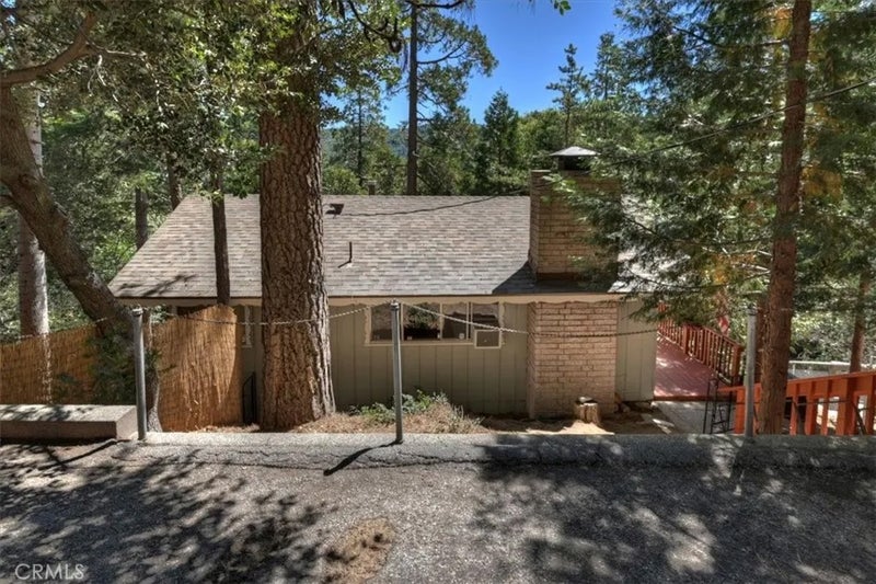 1069 Jungfrau Drive