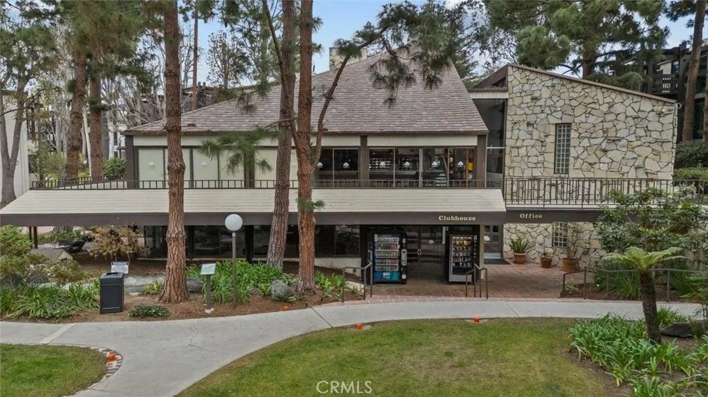 Photo of 7740 Redlands Street #G1097, Playa Del Rey, CA 90293 (MLS # SR26007260)