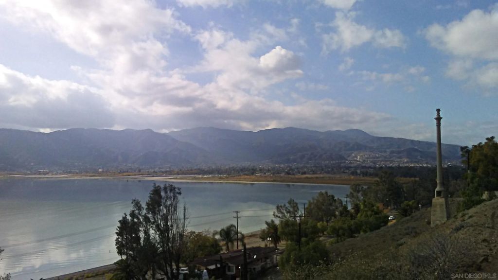 Photo of 1007 W Sumner Ave, Lake Elsinore, CA 92530 (MLS # 250043372)