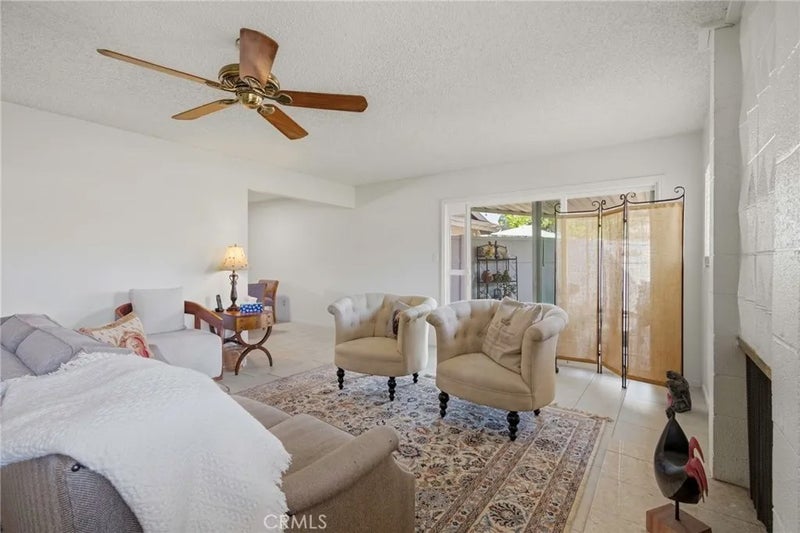 2813 Summit Circle