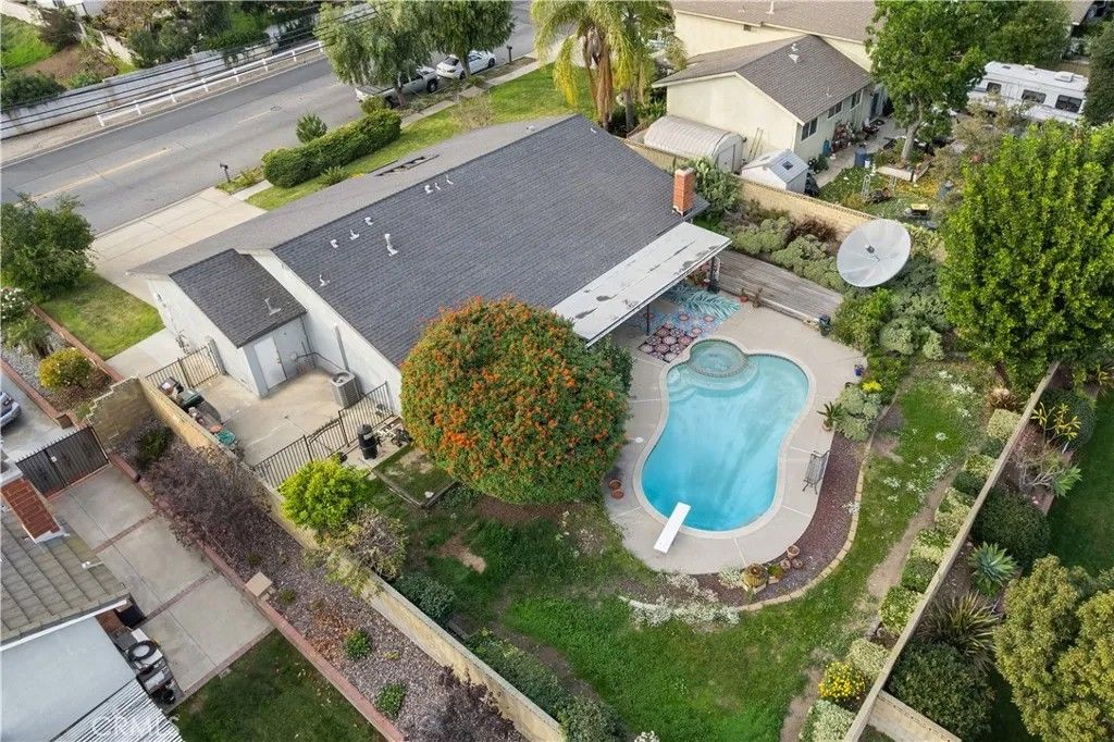 Photo of 6275 Sapphire Street, Rancho Cucamonga, CA 91701 (MLS # OC26016632)