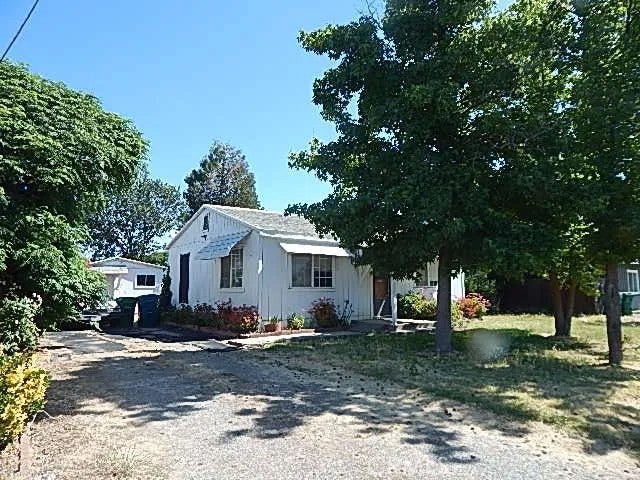 2018 Donnovan Avenue