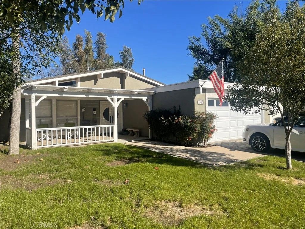 Photo of 29457 Greengrass Court, Agoura Hills, CA 91301 (MLS # PW26012934)