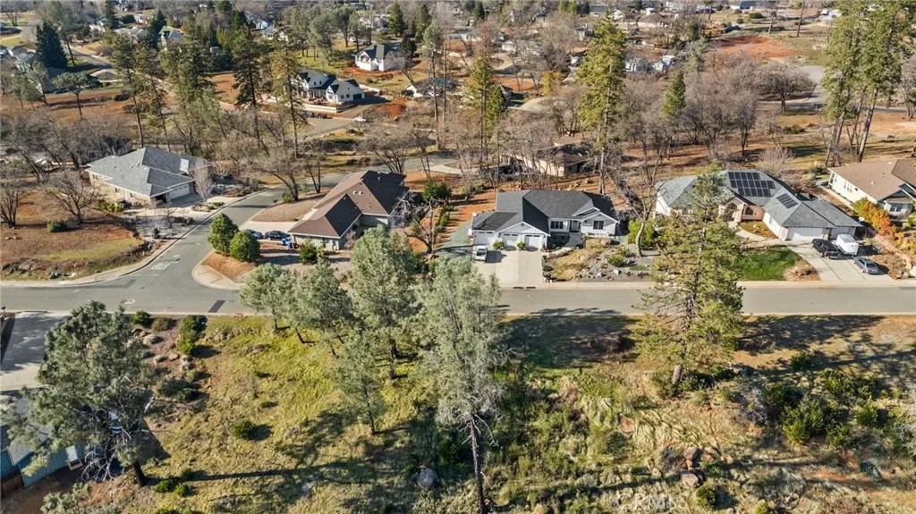 5811 Acorn Ridge