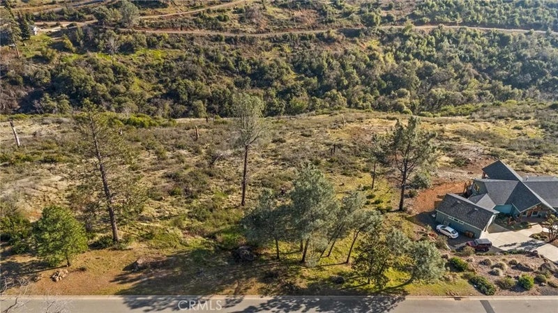 5811 Acorn Ridge
