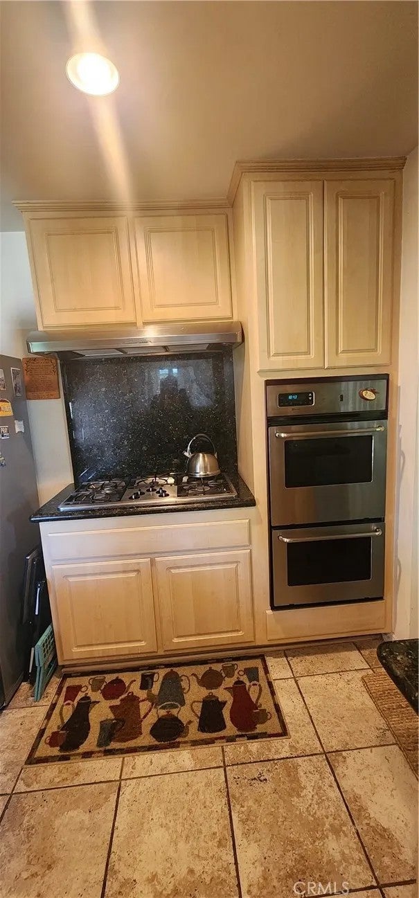 2243 Casitas