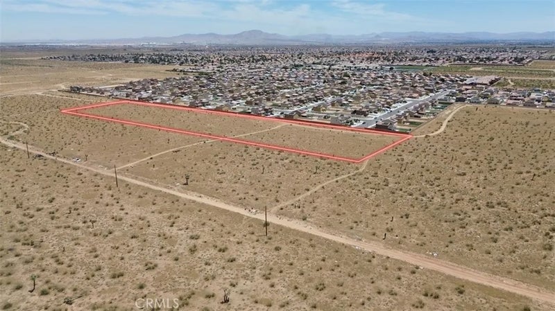 0 N of Palmdale Rd