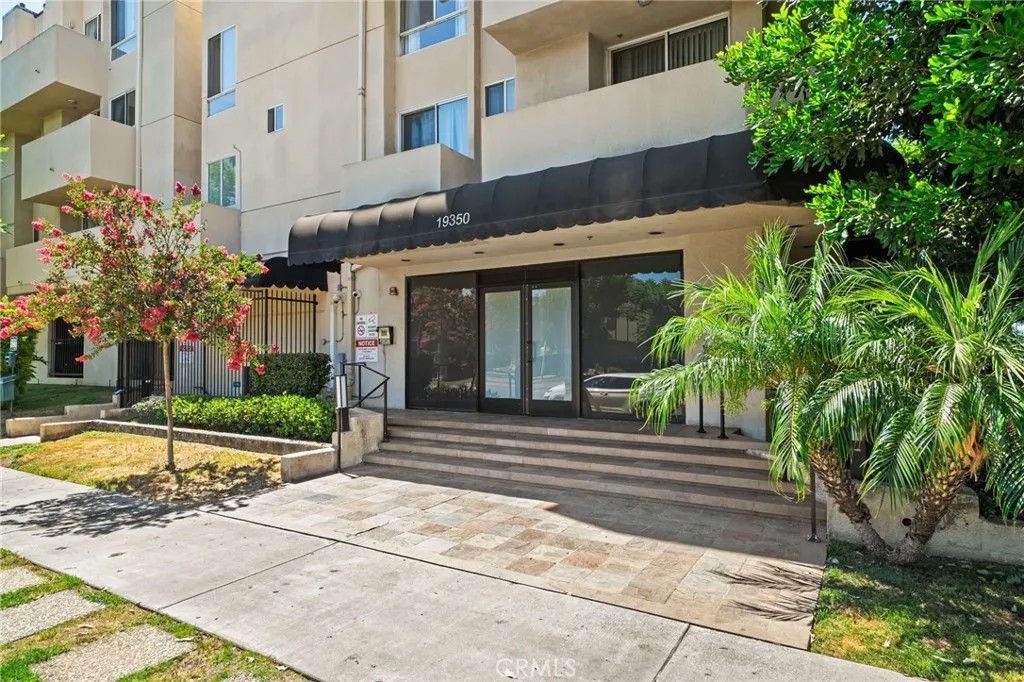 19350 Sherman Way 201