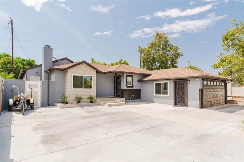7725 Loma Verde Avenue