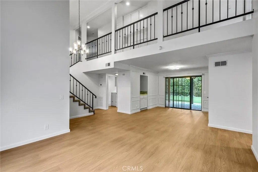 Photo of 19620 Leadwell Street, Reseda, CA 91335 (MLS # SR26071564)