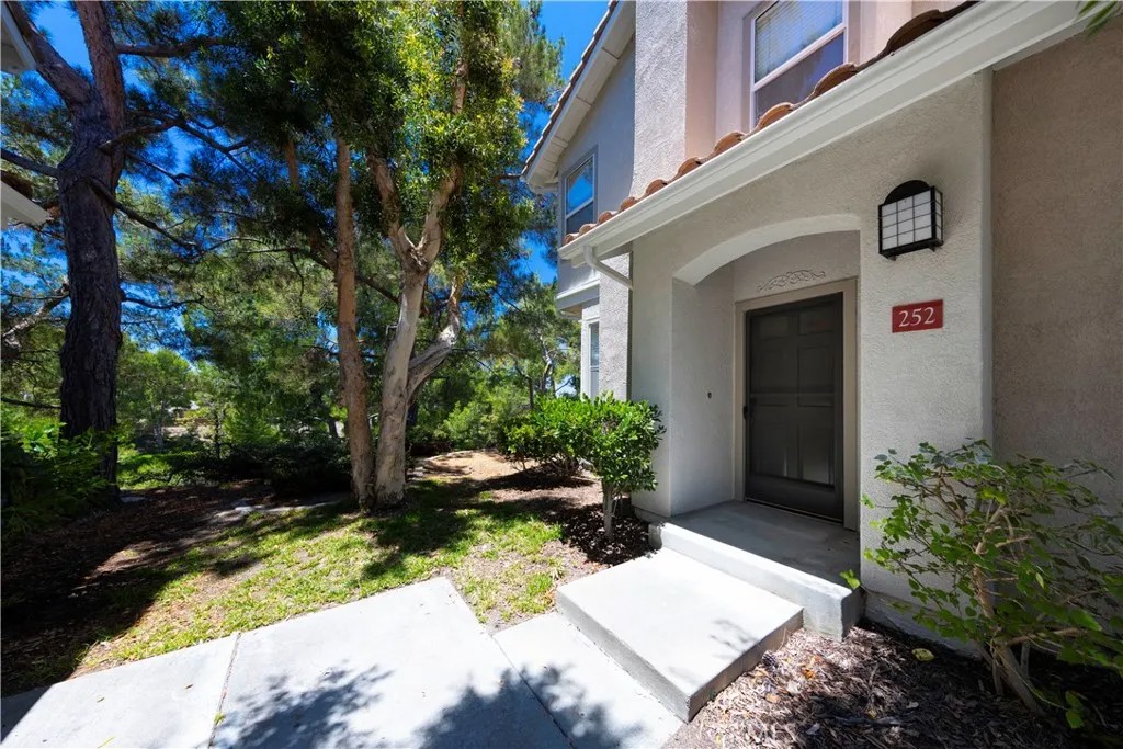 252 California Court