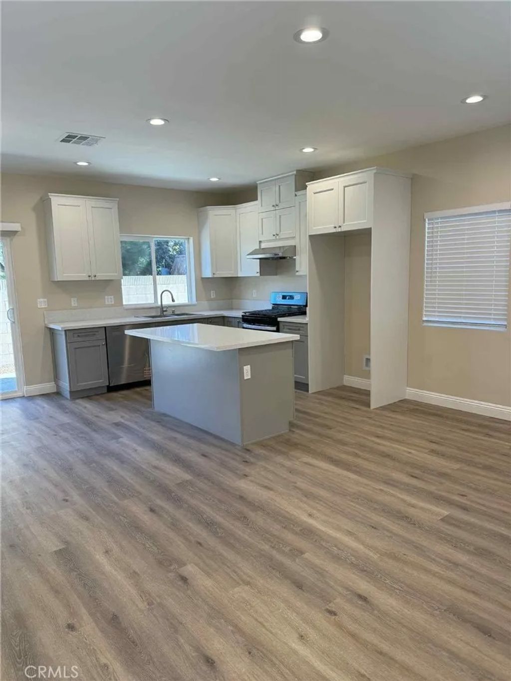 Photo of 321 N Foxdale Ave, West Covina, CA 91790 (MLS # WS26031478)