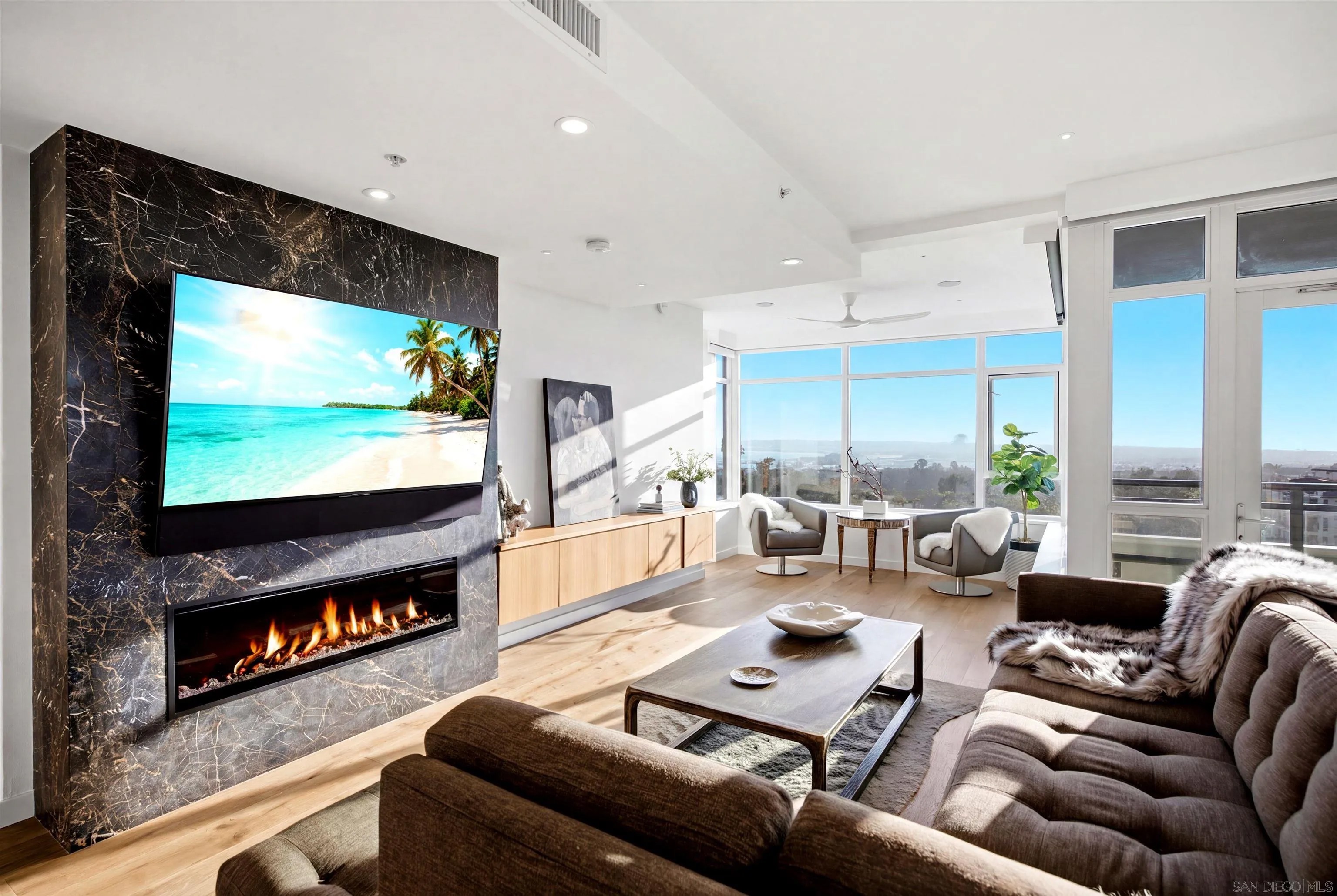 475 Redwood Street #906 906