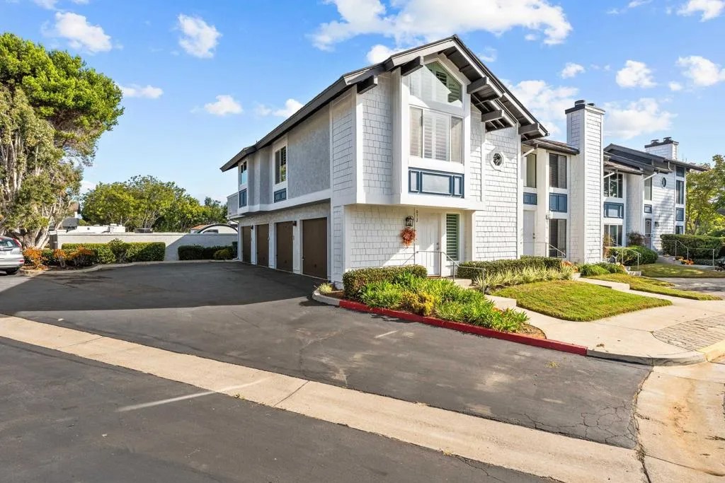 874 Marigold Court