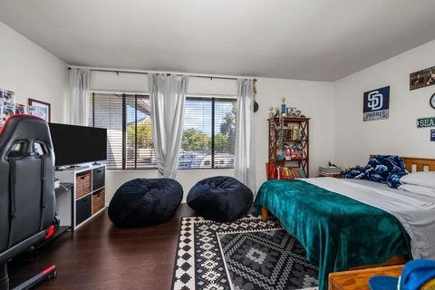 Tiny photo for 874 Marigold Court, Carlsbad, CA 92011 (MLS # NDP2510295)
