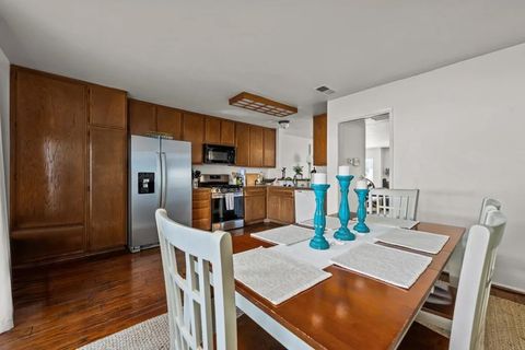 Tiny photo for 874 Marigold Court, Carlsbad, CA 92011 (MLS # NDP2510295)