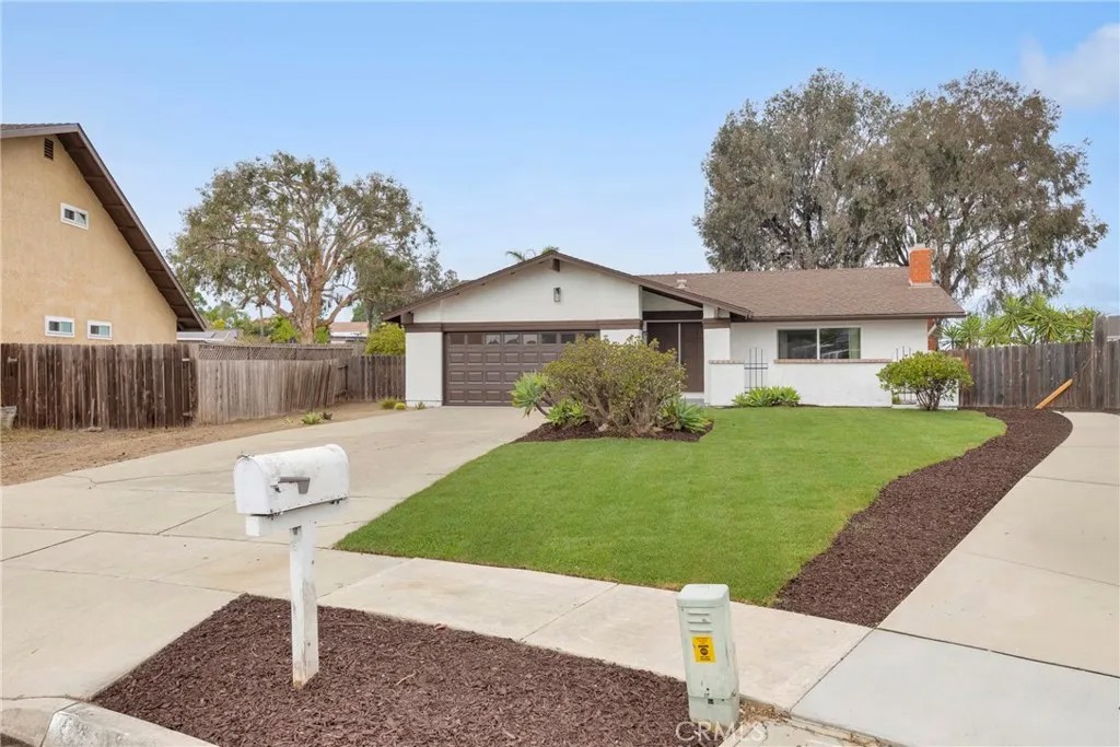 1768 Henderson Court