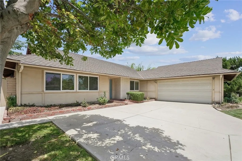 22259 Bassett