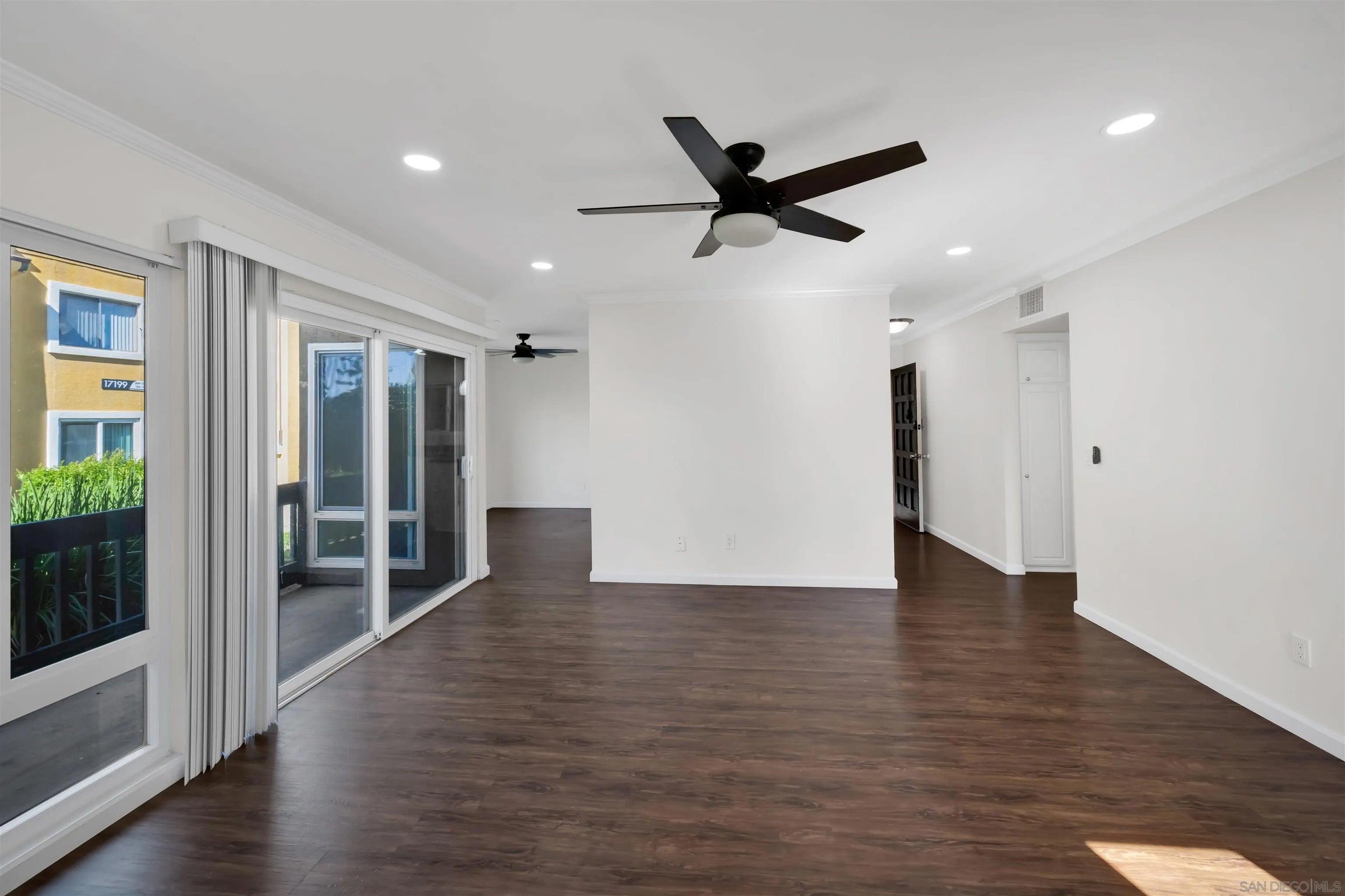 17195 W Bernardo Dr 101