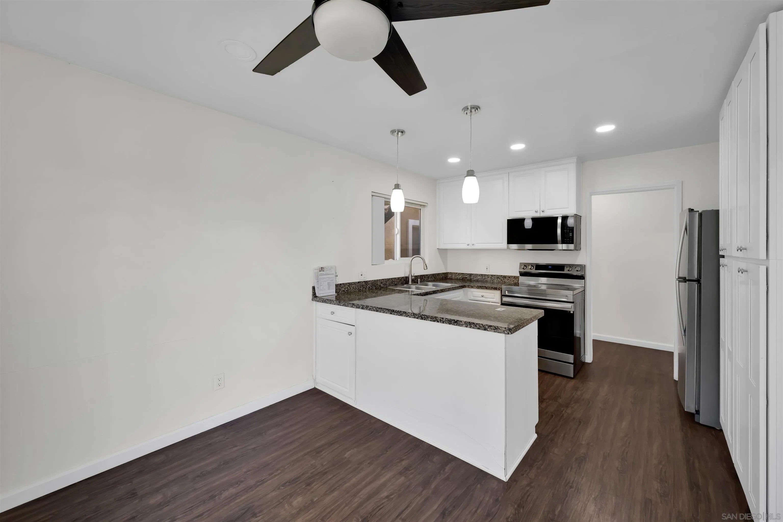 17195 W Bernardo Dr 101