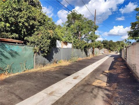 Tiny photo for 565 W 9th St, Pomona, CA 91766 (MLS # WS25232848)