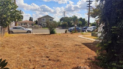 Tiny photo for 565 W 9th St, Pomona, CA 91766 (MLS # WS25232848)