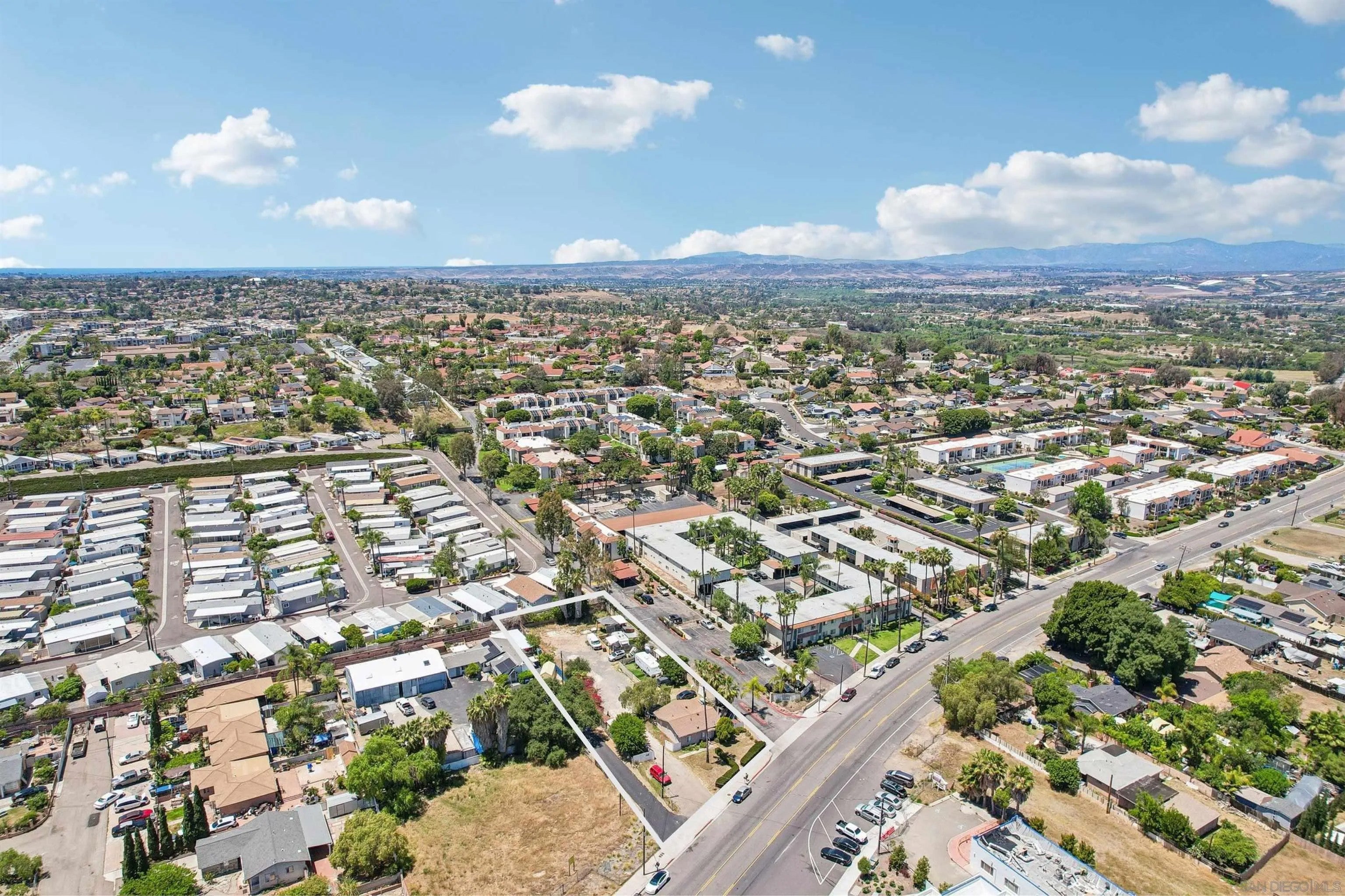 1570 N Santa Fe