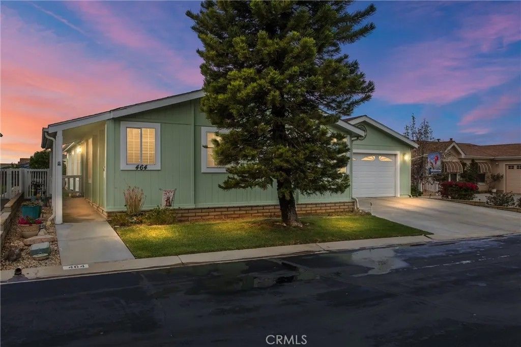Photo of 10961 Desert Lawn, 464 (Plum) Dr, Calimesa, CA 92320 (MLS # IG26036216)