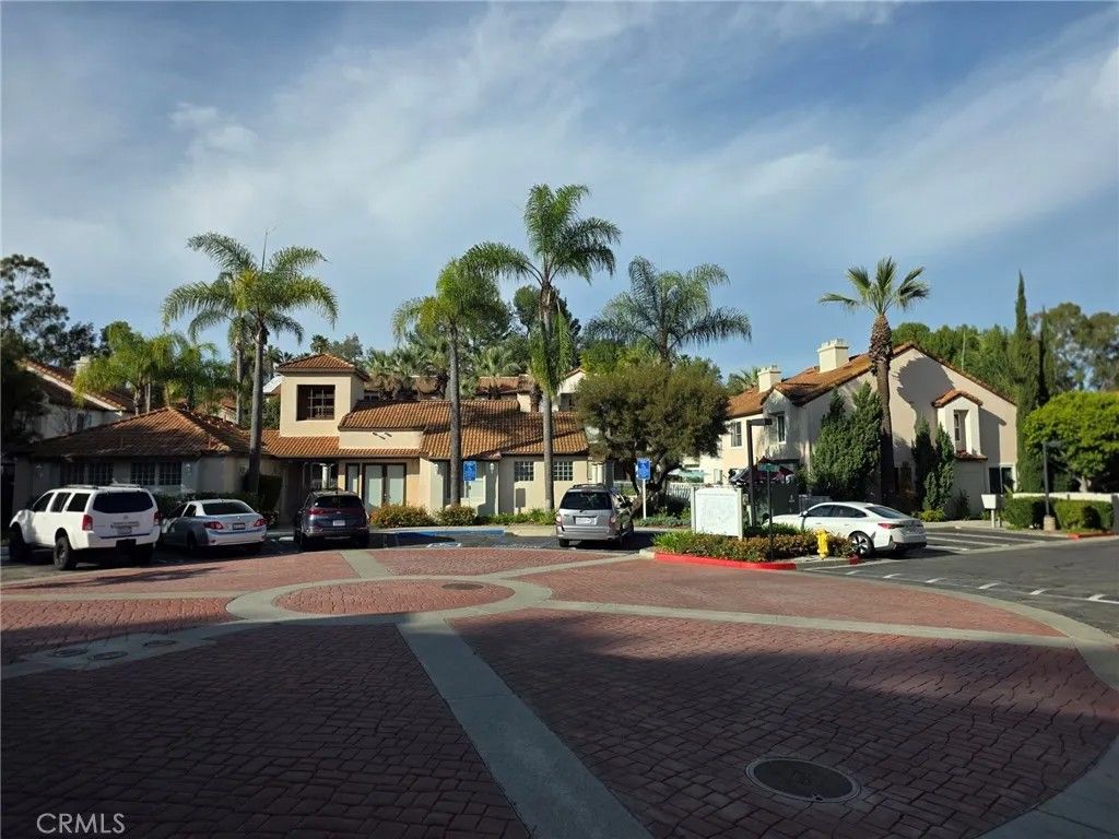 Photo of 25223 Via Lido, Laguna Niguel, CA 92677 (MLS # OC26039196)