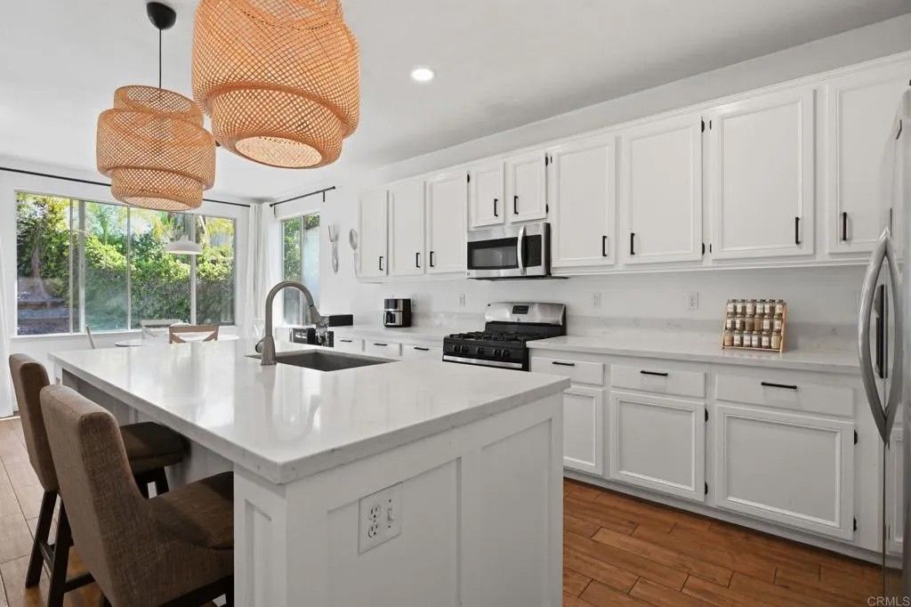 Photo of 27636 Brentstone Way, Murrieta, CA 92563 (MLS # NDP2602822)