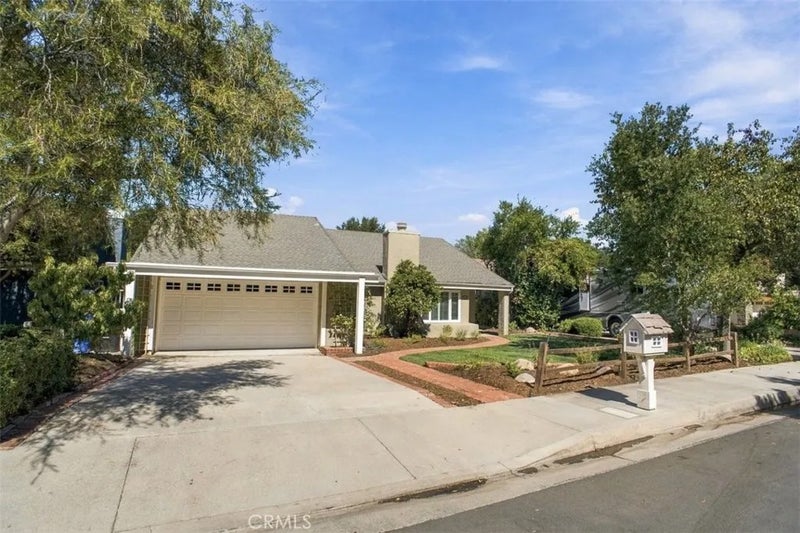 23341 Alamos Lane