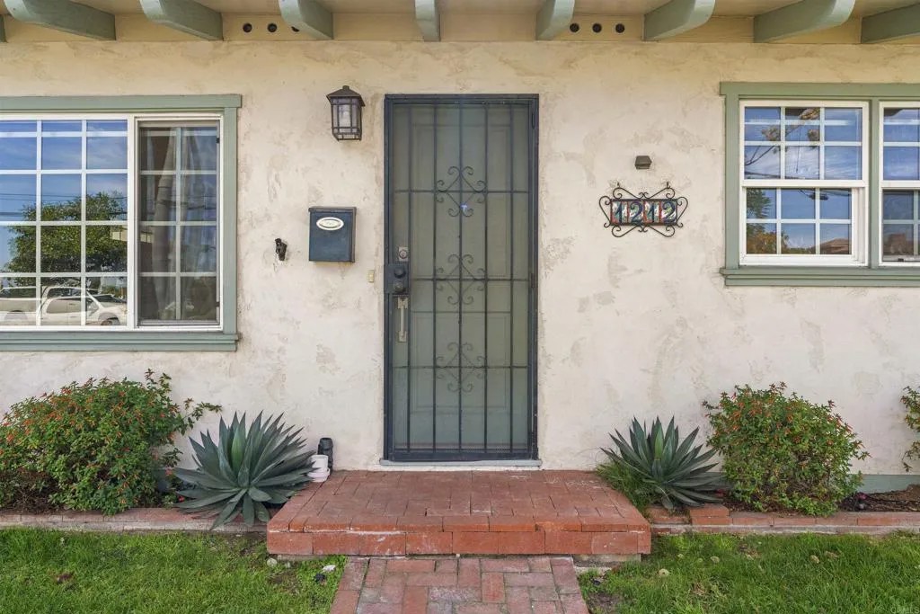 1212 2nd Street